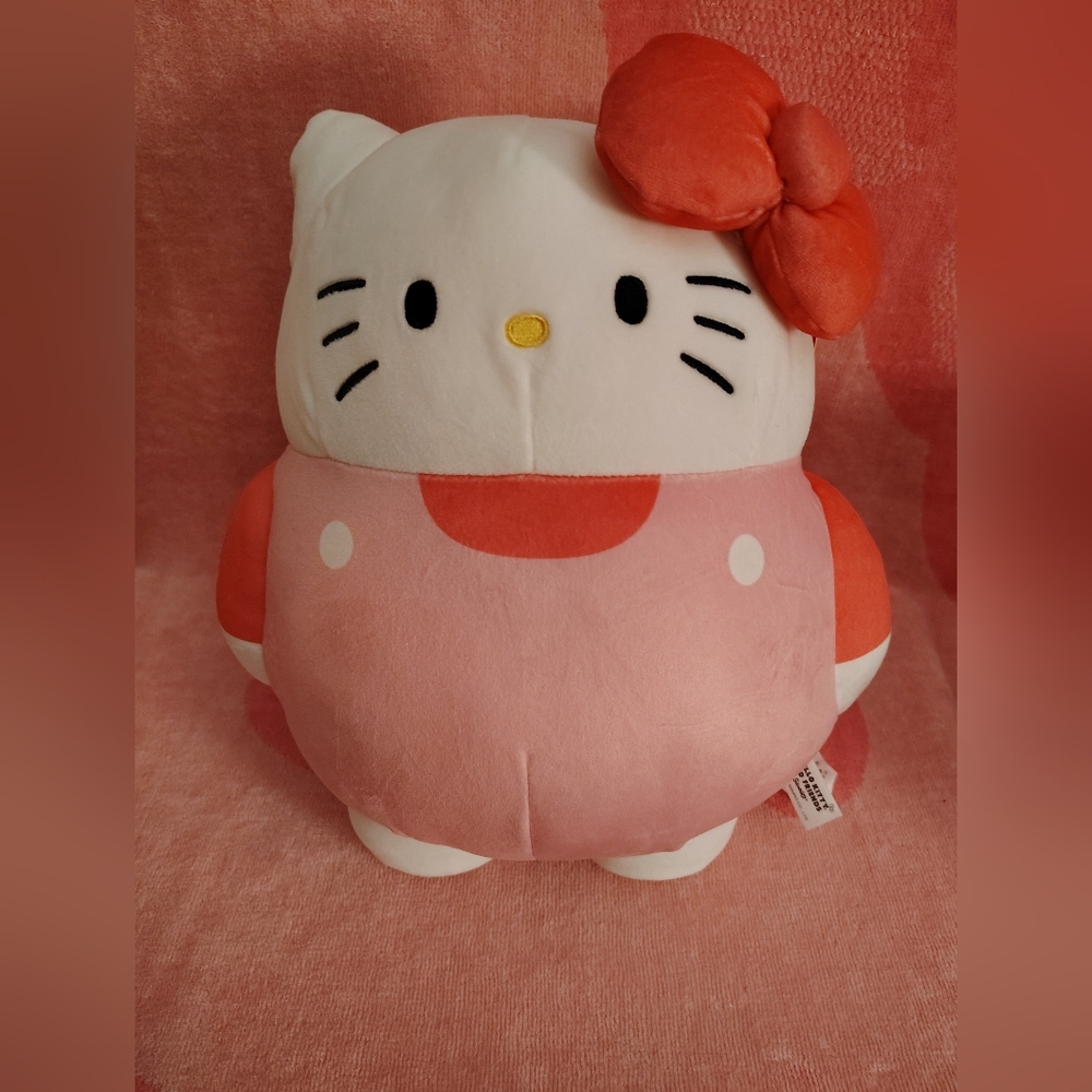 Hello Kitty Blob 10" Plushie By FAO Schwartz - Picture 7 of 11